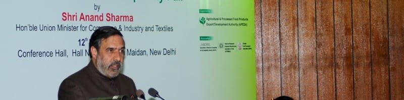The Union Minister for Commerce & Industry and Textiles, Shri Anand..