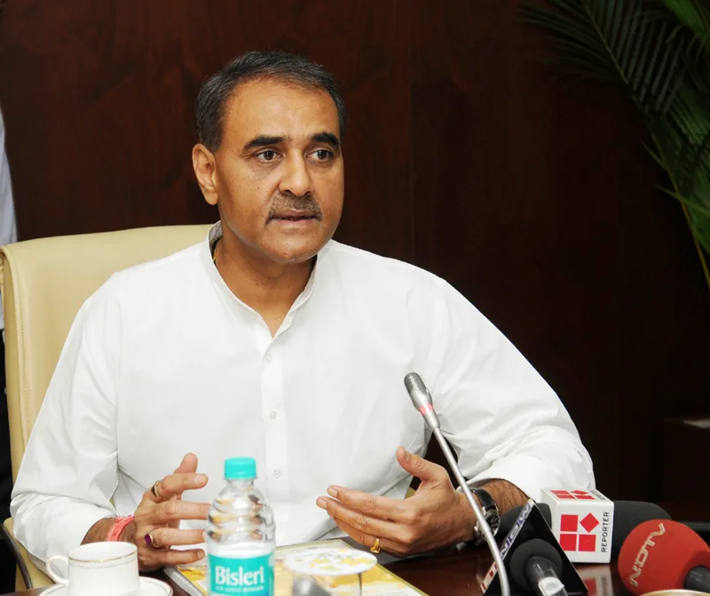 The Union Minister for Heavy Industries and Public Enterprises,…
