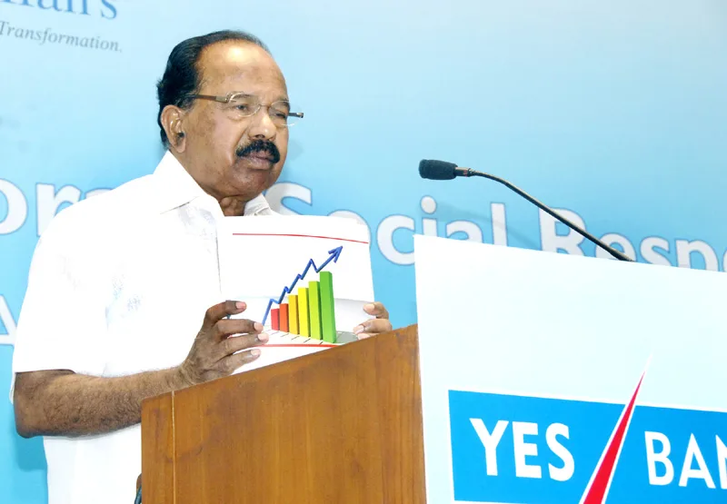 The Union Minister for Corporate Affairs, Dr. M. Veerappa Moily addressing the 3rd National CSR Conclave on “Corporate Social Responsibility: A Private Sector Perspective”, in Mumbai on June 08, 2012.