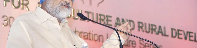 The Deputy Chairman, Planning Commission, Shri Montek Singh....