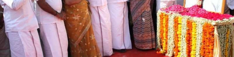 Tamil Nadu Honble Ministers  paid floral tributes to Kaviarasu....