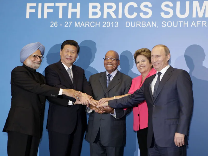 The Prime Minister, Dr. Manmohan Singh with the President of the People’s Republic of China,…
