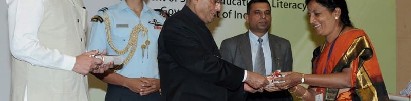 The President, Shri Pranab Mukherjee presenting the National Award for Teachers-2012...