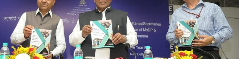 The Union Minister for Minority Affairs, Shri K. Rahman Khan releasing guidelines...