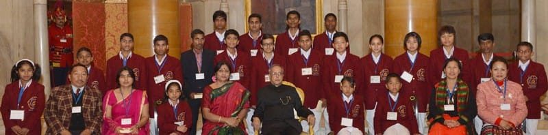 The President, Shri Pranab Mukherjee with the winners of the National Bravery...