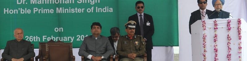 The Prime Minister, Dr. Manmohan Singh addressing at the foundation stone...