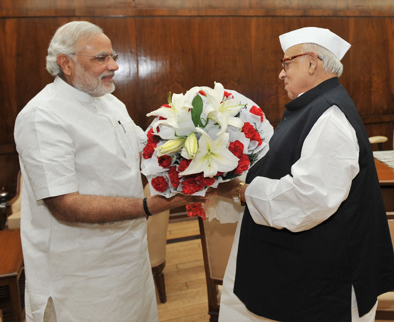 The Governor of Uttarakhand, Shri Aziz Qureshi calling on the Prime Minister,...