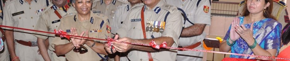 COMMISSIONER POLICE,DELHI INAUGRATES CYBER LAB AT JHARODA KALAN