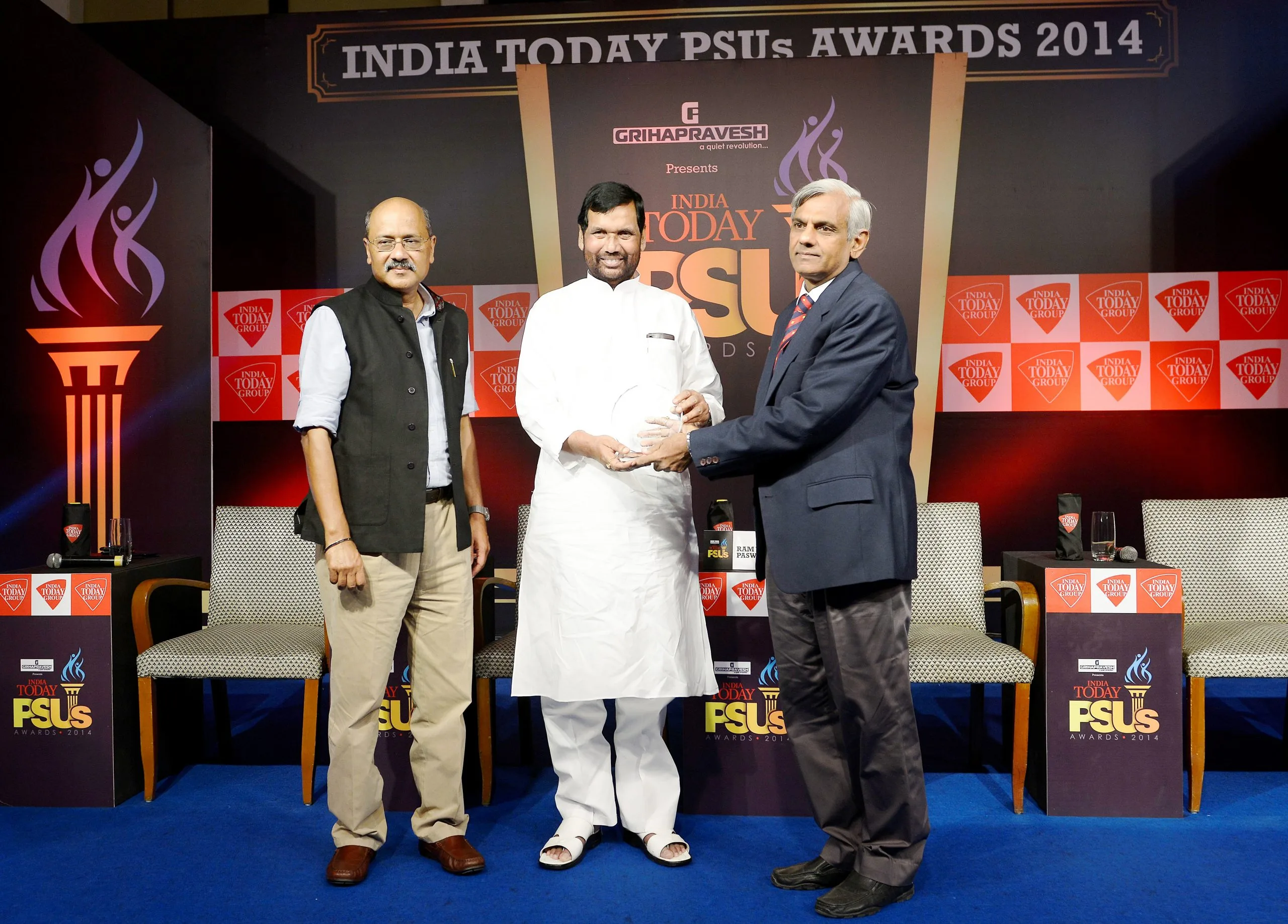 P K BAJPAI,DIRECTOR (FINANCE) BHEL AWARDED FOR GLOBAL PRESENCE AT…