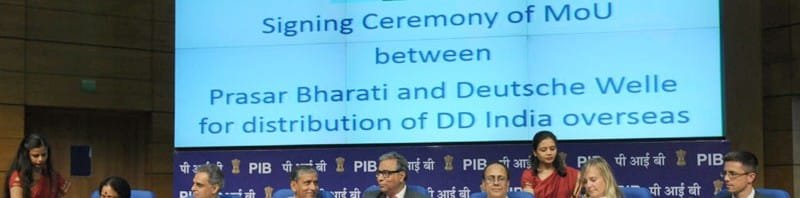 The signing ceremony of a Memorandum of Understanding between...