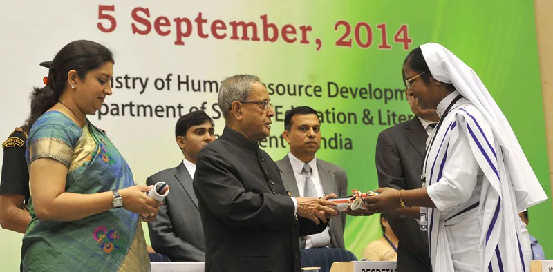 The President, Shri Pranab Mukherjee presenting the National Award for…