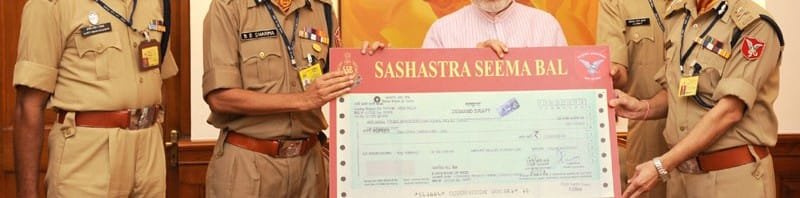 The Director General, Sashastra Seema Bal, Shri B.D. Sharma calls on the ...