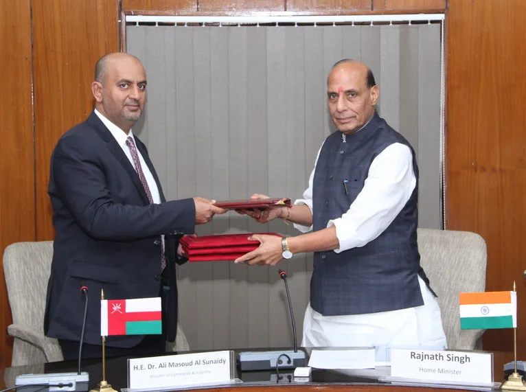 The Union Home Minister, Shri Rajnath Singh and the Minister of Commerce and…