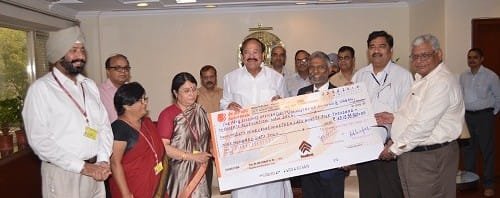 HUDCO Pays a dividend of  Rs. 100.01 Crore to GOI
