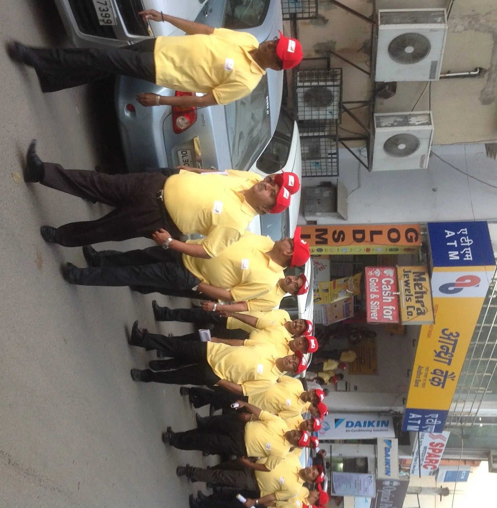 ANDHRA BANK CMD & ED JOIN ‘SHOP TO SHOP CAMPAIGN’