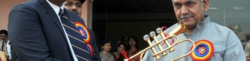 The Minister of State for Railways, Shri Manoj Kumar Sinha being presented a ...