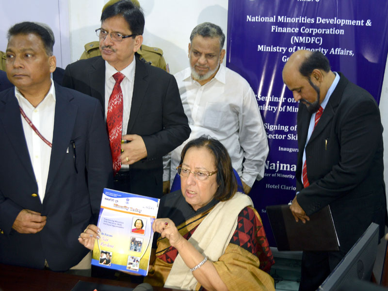 The Union Minister for Minority Affairs, Dr. Najma A. Heptulla releasing a Journal...