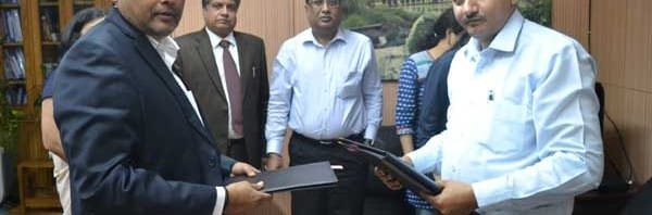 REC SIGNS MOU WITH PRATHAM EDUCATION FOUNDATION