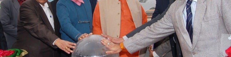 The Union Minister for Railways, Shri Suresh Prabhakar Prabhu commissioning the ...