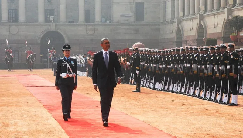 The US President, Mr. Barack Obama inspecting the Guard of Honour, at the ceremonial reception, at Rashtrapati Bhavan, in New Delhi