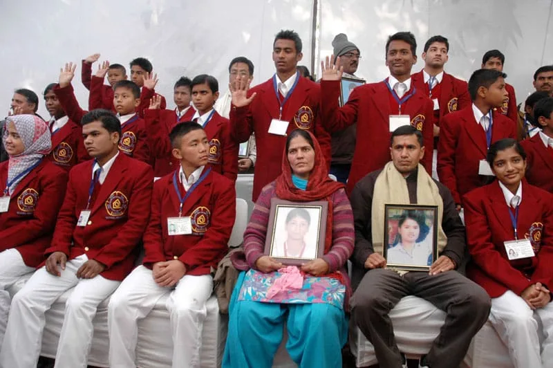 Winners of the National Bravery Awards-2014, at a function, in New Delhi