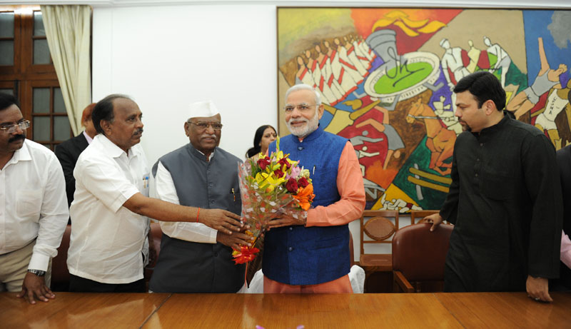 The MLAs from Maharashtra calls on the Prime Minister, Shri Narendra Modi, in New Delhi