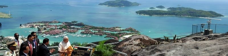 The Prime Minister, Shri Narendra Modi unveiling the plaque and operationalization of..