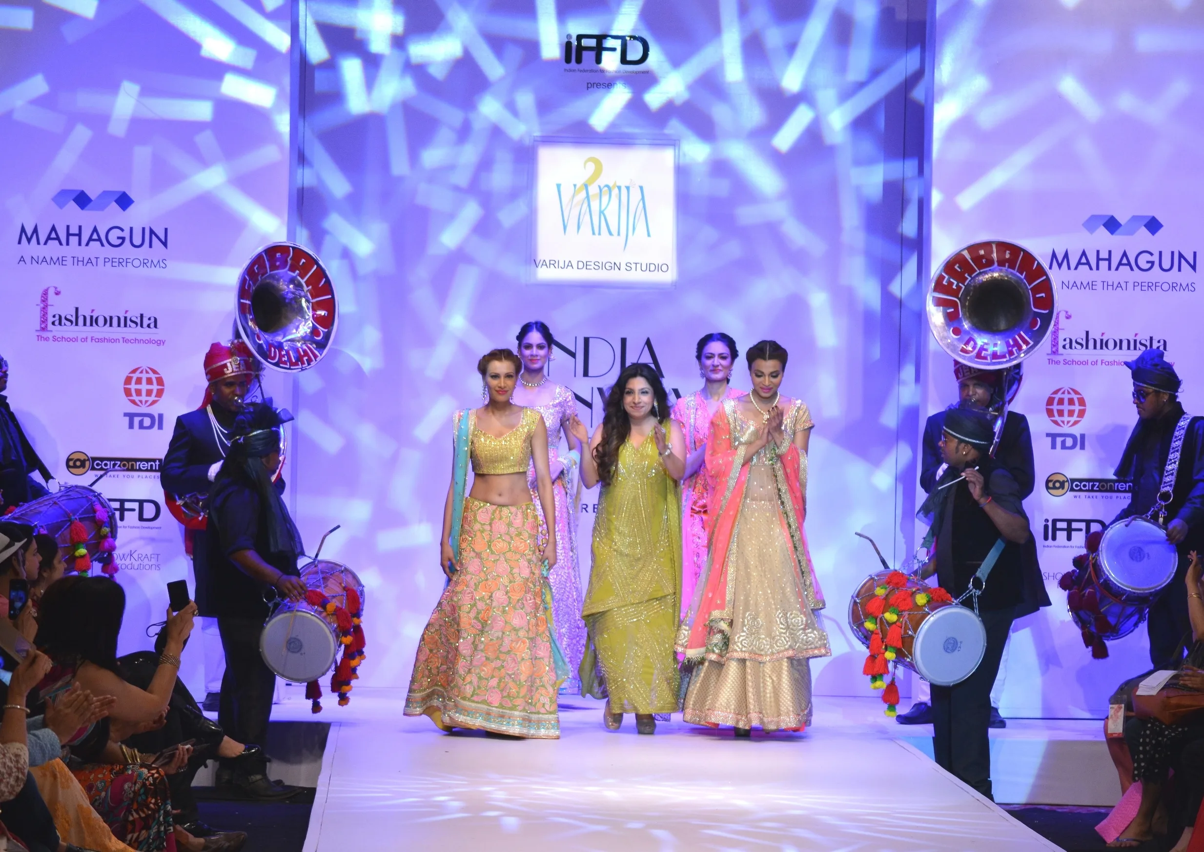 AESTHETICS AT ITS BEST - DESIGNER VARIJA BAJAJ SHOWCASES SUMMER BRIDAL COLLECTION - "YEH DILLI HAI MERI JAAN" AT INDIA RUNWAY WEEK