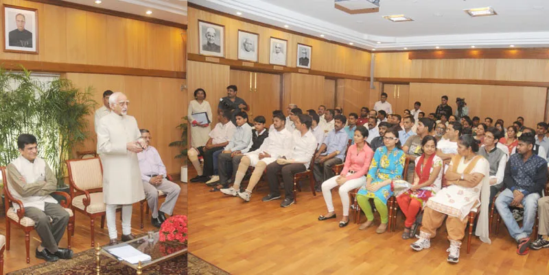 The Vice President, Shri Mohd. Hamid Ansari addressing the delegation of ..