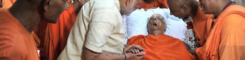 The Prime Minister, Shri Narendra Modi visiting the Ramakrishna Mission Sewa Pratisthan..