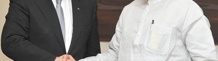 The Australian Minister for Trade and Investment, Mr. Andrew Robb calls on the...