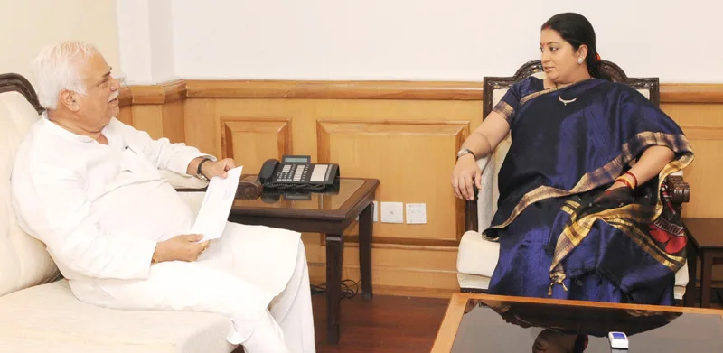 The Minister of Higher Education and Tourism Department, Karnataka, Shri R.V. Deshpande …