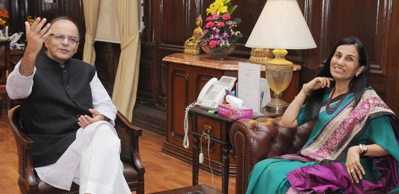 The Managing Director and CEO of ICICI Bank, Ms. Chanda Kochhar meeting the Union Minister for Finance, Corporate Affairs and Information & Broadcasting, Shri Arun Jaitley, in New Delhi