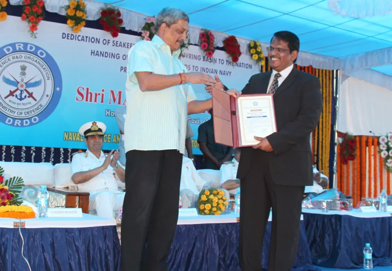 The Union Minister for Defence, Shri Manohar Parrikar presented the National Award to ..