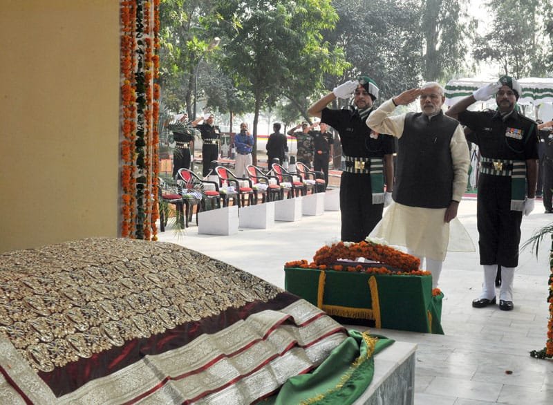 The Prime Minister, Shri Narendra Modi lays wreath at the memorial of Abdul Hamid,..