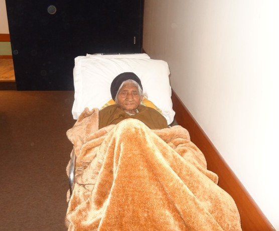 “MEDICAL ACHIEVEMENT” 109 YEAR OLD LADY UNDERGOES SUCCESSFUL HIP FRACTURE SURGERY