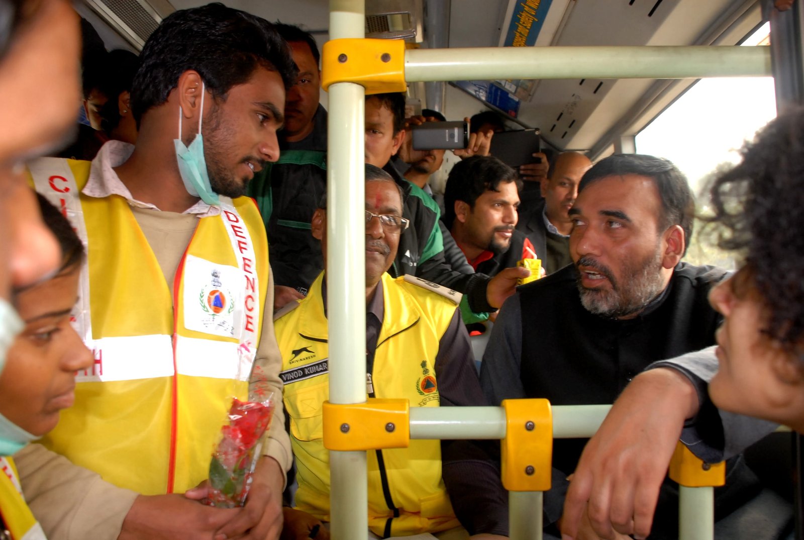GOPAL RAI TRANSPORT MINISTER DELHI TAKES A BUS RIDE