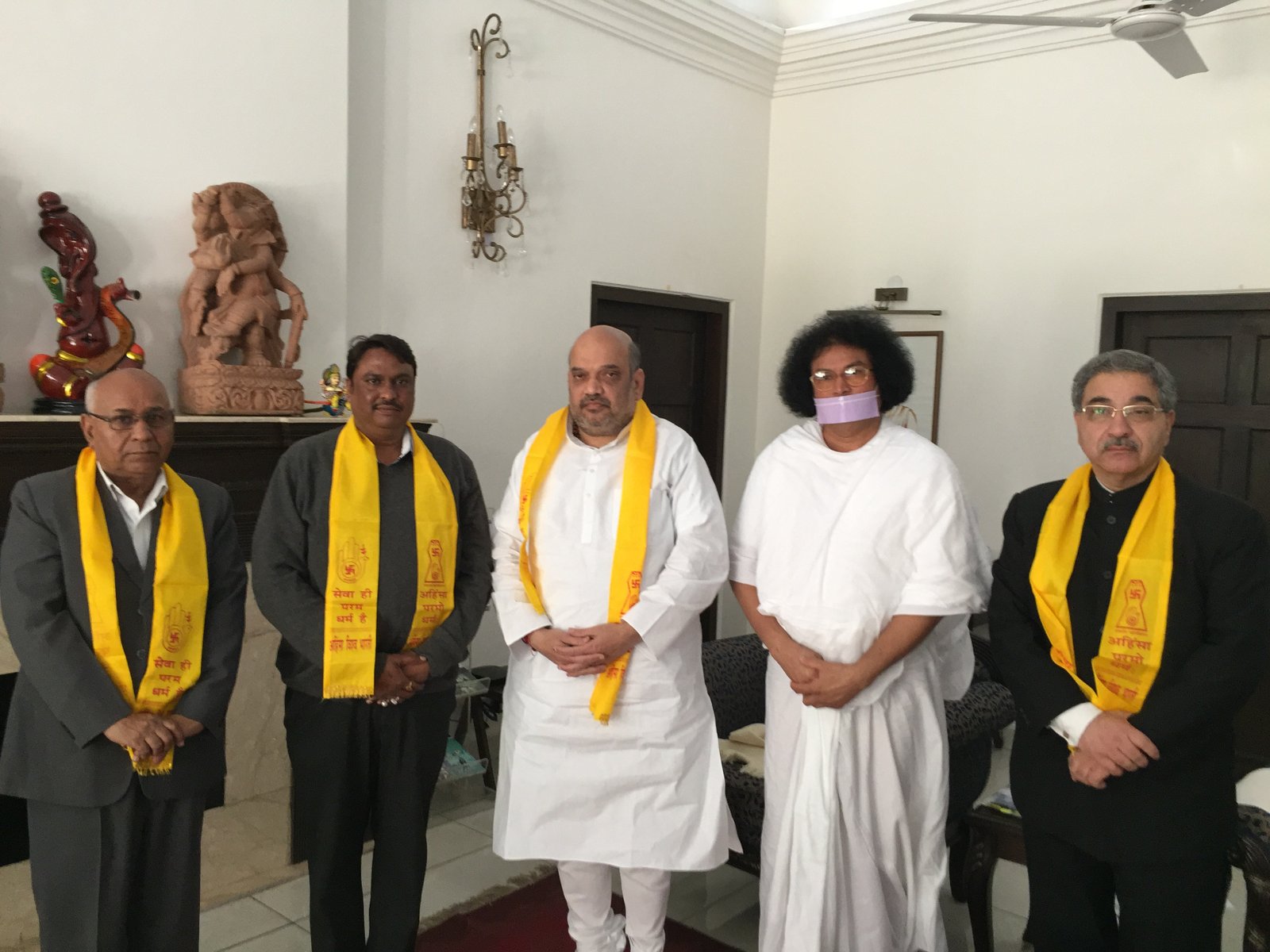 लाहौर में जैन मंदिर तोड़ना गलत- अमित शाह