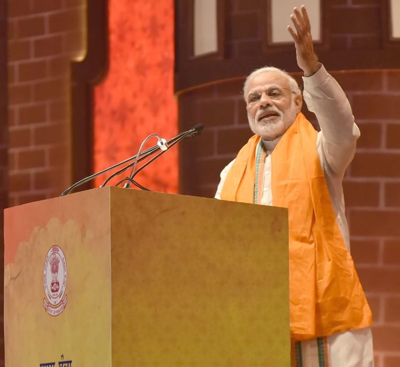 The Prime Minister, Shri Narendra Modi addressing the gathering, at the 300th ..
