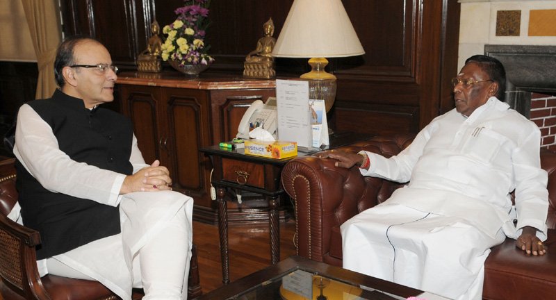 The Chief Minister of Puducherry, Shri V. Narayanasamy meeting the Union Minister ..