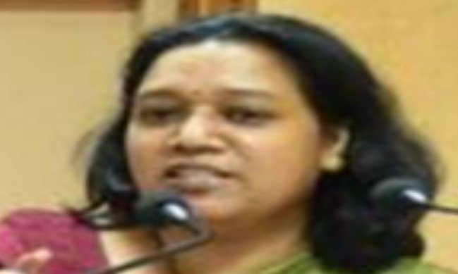 Mrs. Alice R IAS,  has been  transferred as  Secretary-cum Government of  Commissioner(Labour)  Delhi.