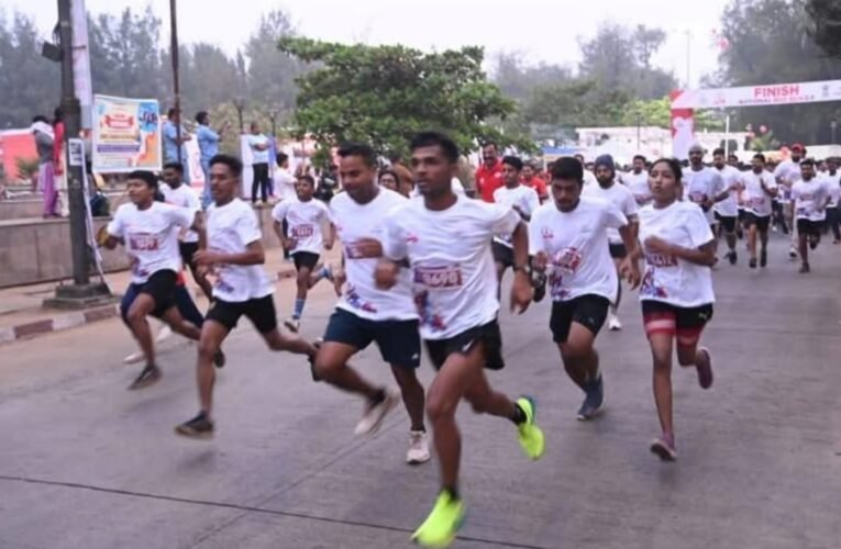 Race against HIV: Around 150 runners from across the country take part in National Red Run 2.0